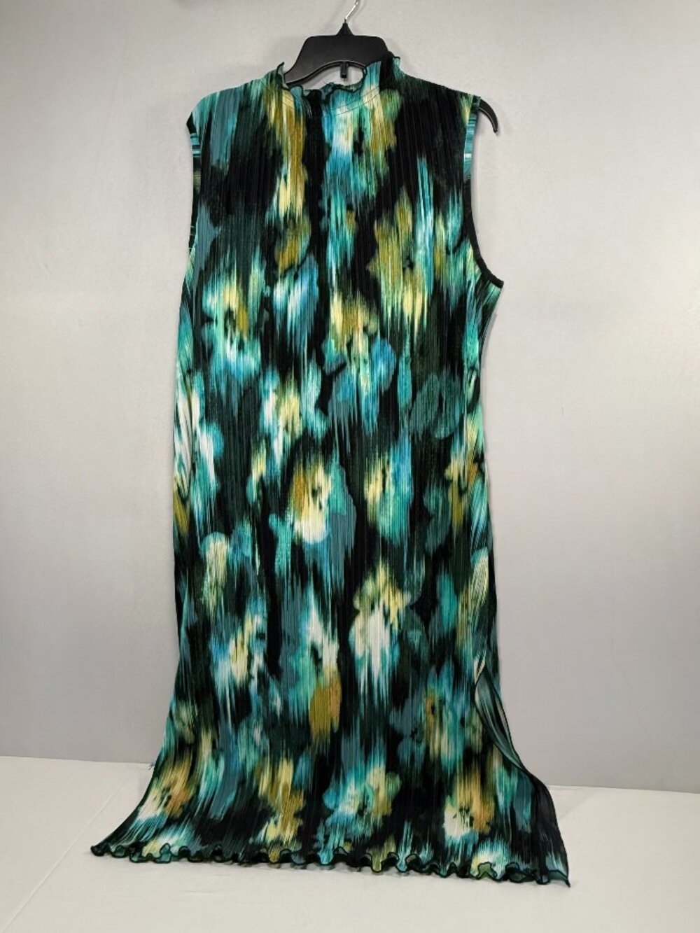 Sleeveless Future Collective Gabriella Karefa-Johnson Teal Plisse Midi Size XL - Picture 2 of 10